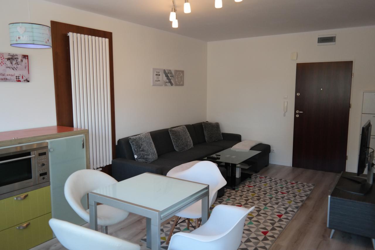 Apartamenty Na Wydmie อุสตกา ภายนอก รูปภาพ
